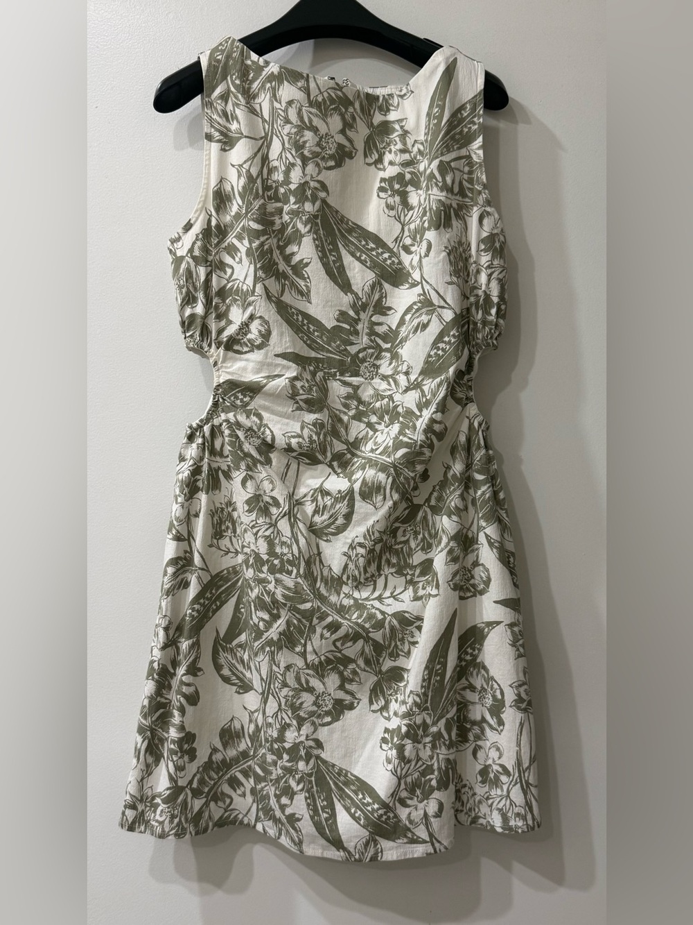 Abercrombie & Fitch | Olive Floral Mini Dress with Cutouts | Size = M